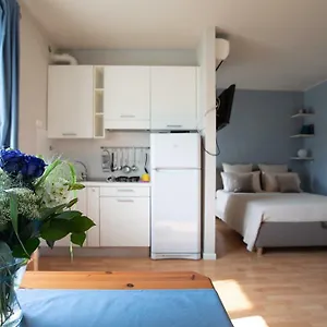 Lullaby House Apartment