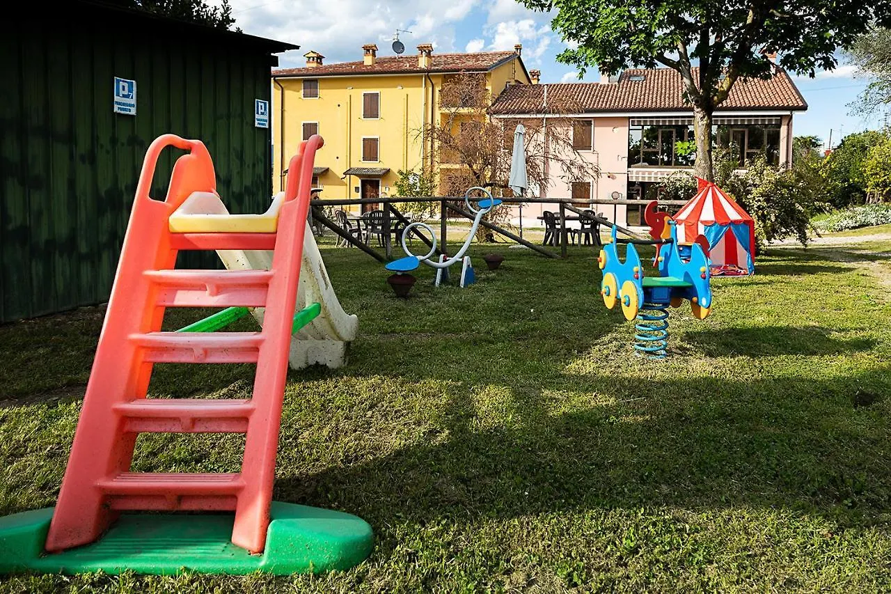 Ferienwohnung Rustico Park Delle Rose - Regarda Travel Lazise Apartment
