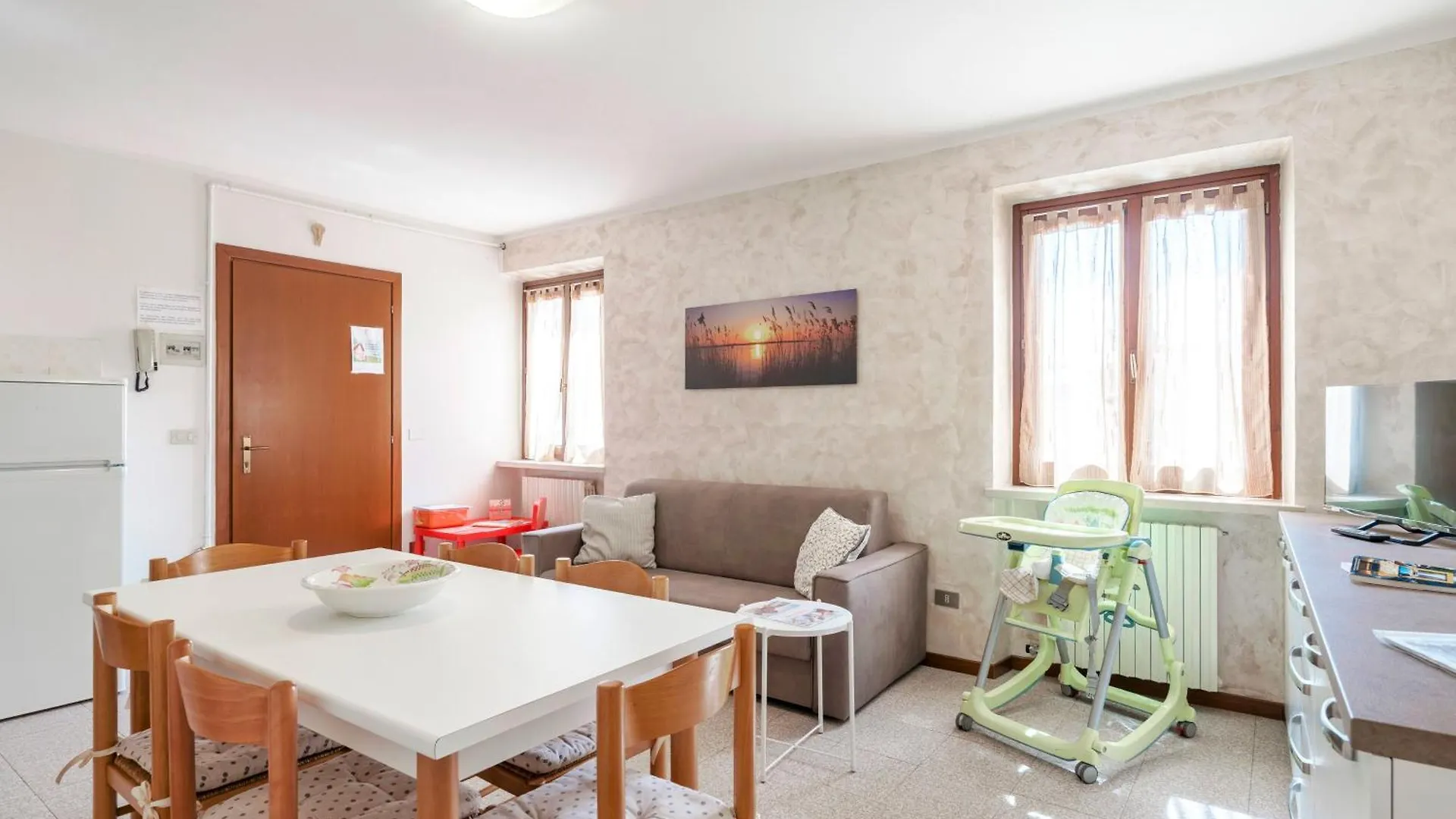 דירות לאזיסה Rustico Park Delle Rose - Regarda Travel