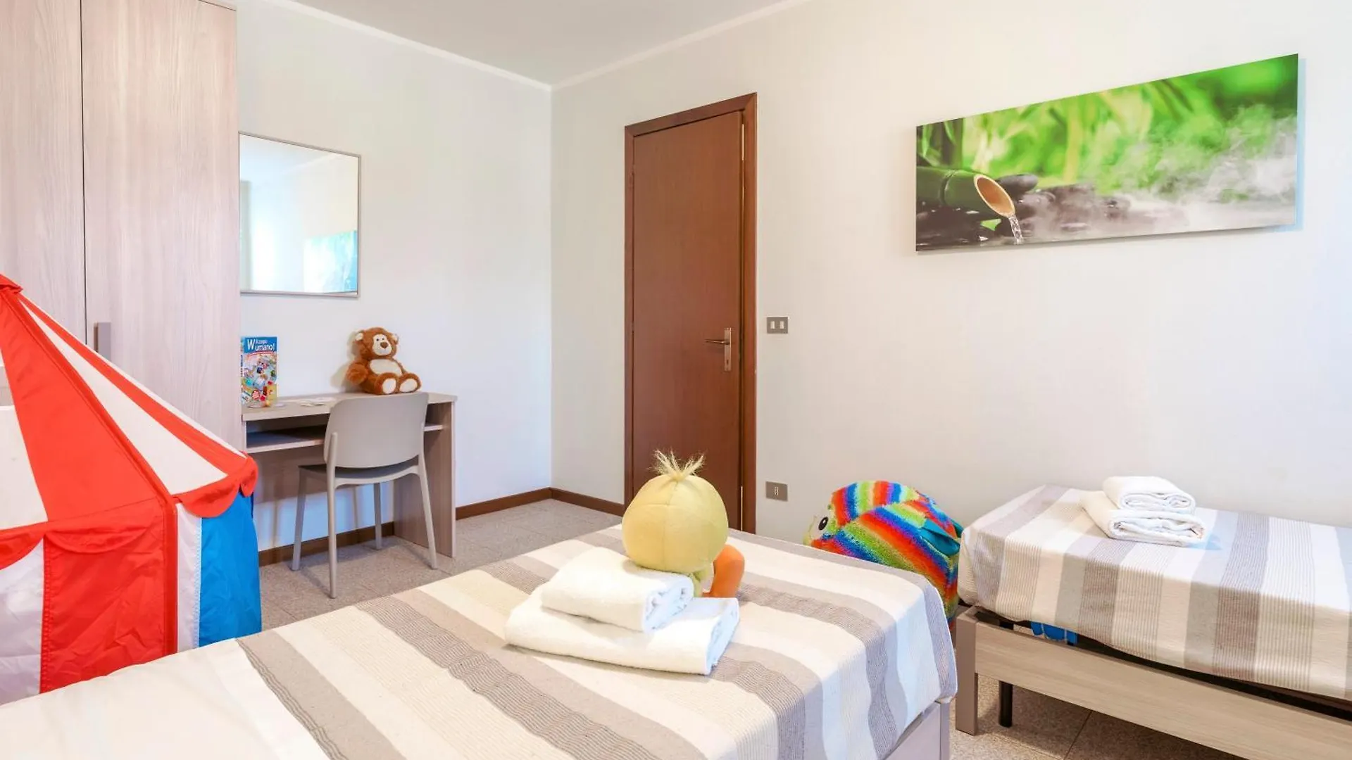 Ferienwohnung Rustico Park Delle Rose - Regarda Travel Lazise Apartment