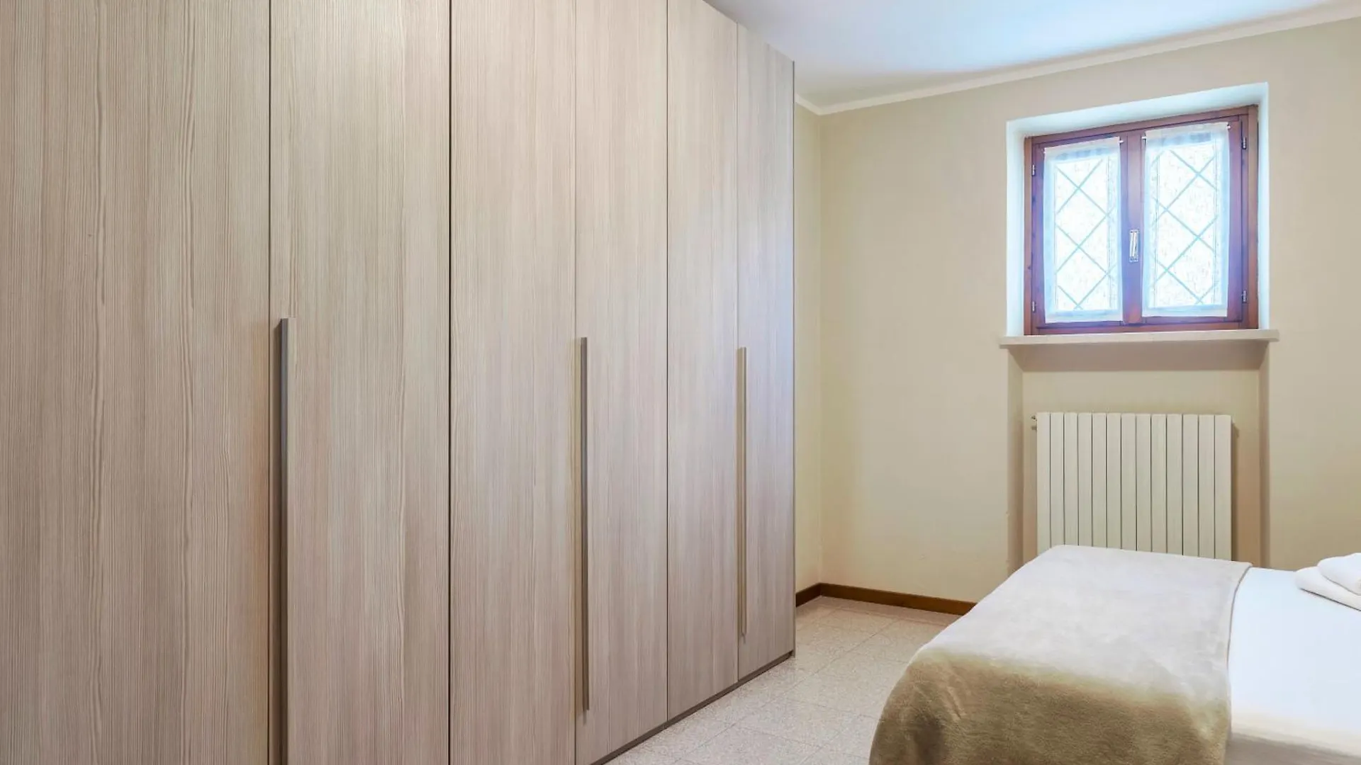 Ferienwohnung Rustico Park Delle Rose - Regarda Travel Lazise