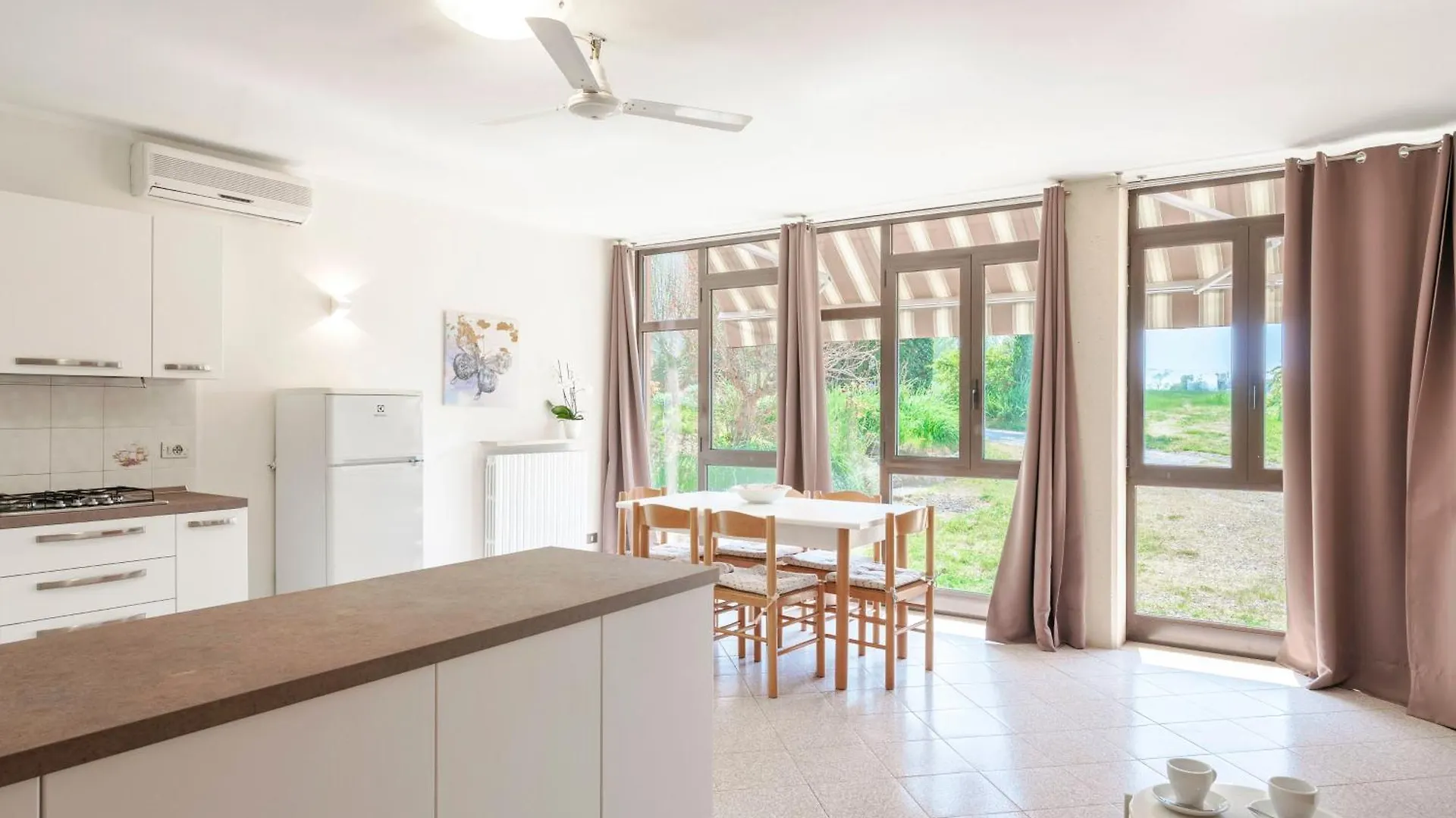 Apartment Ferienwohnung Rustico Park Delle Rose - Regarda Travel Lazise