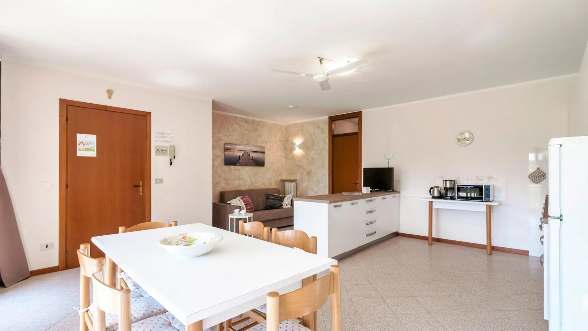 Apartment Ferienwohnung Rustico Park Delle Rose - Regarda Travel Lazise